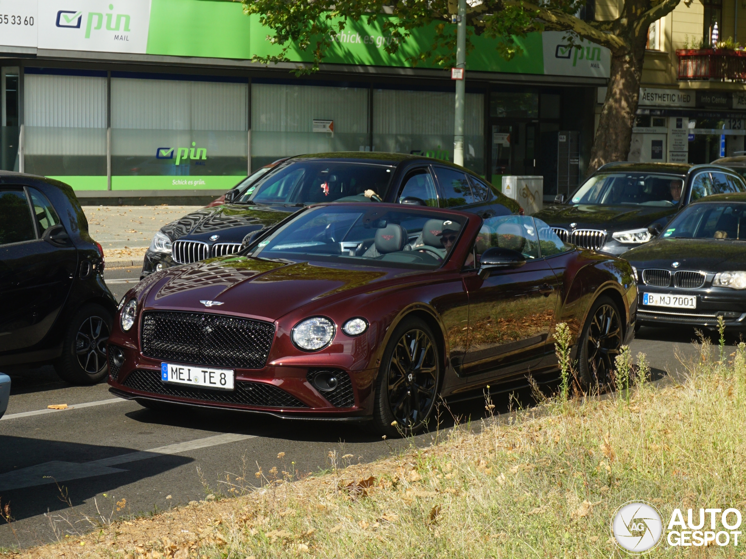 Bentley Continental GTC V8 S 2023