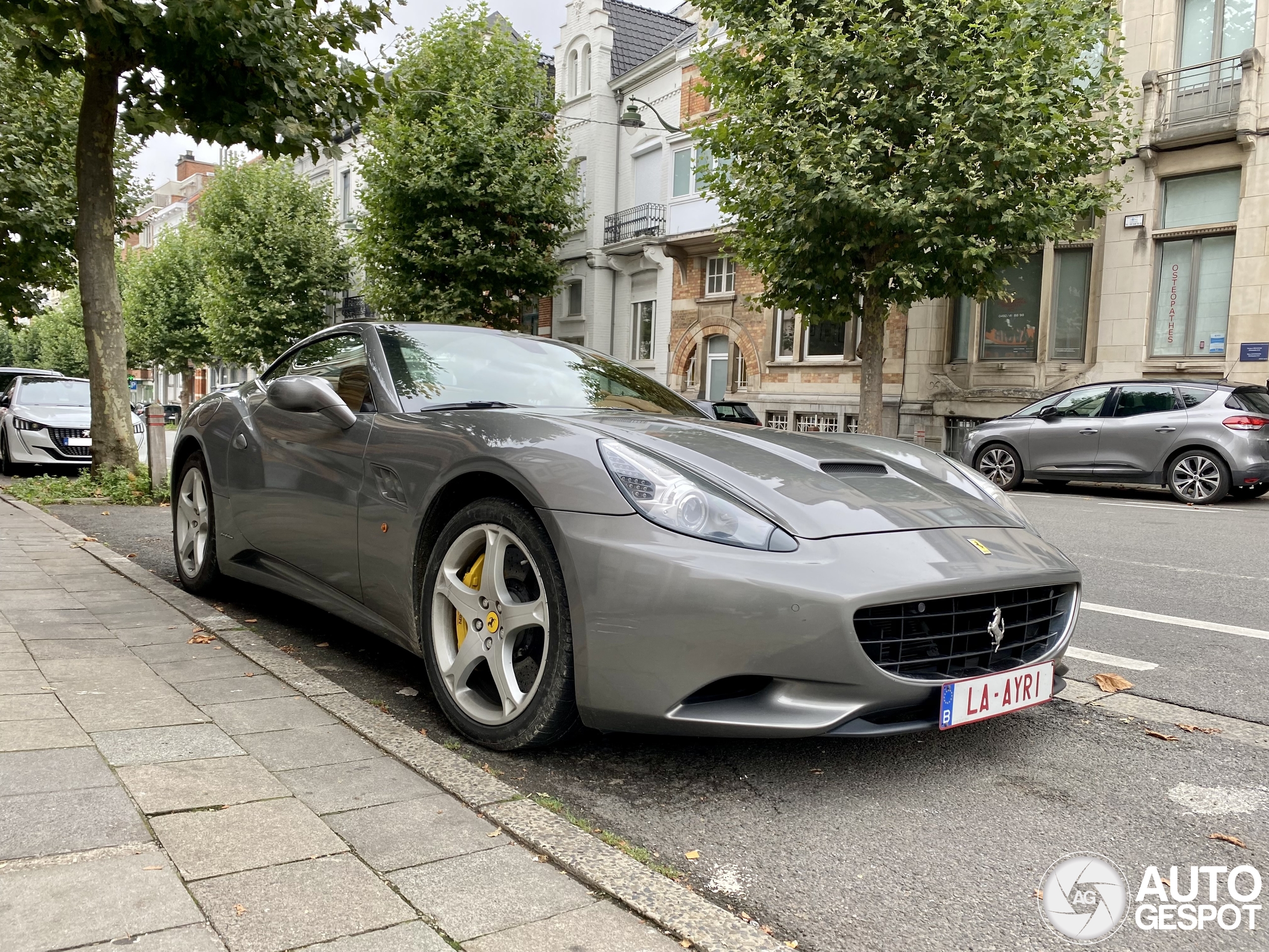 Ferrari California