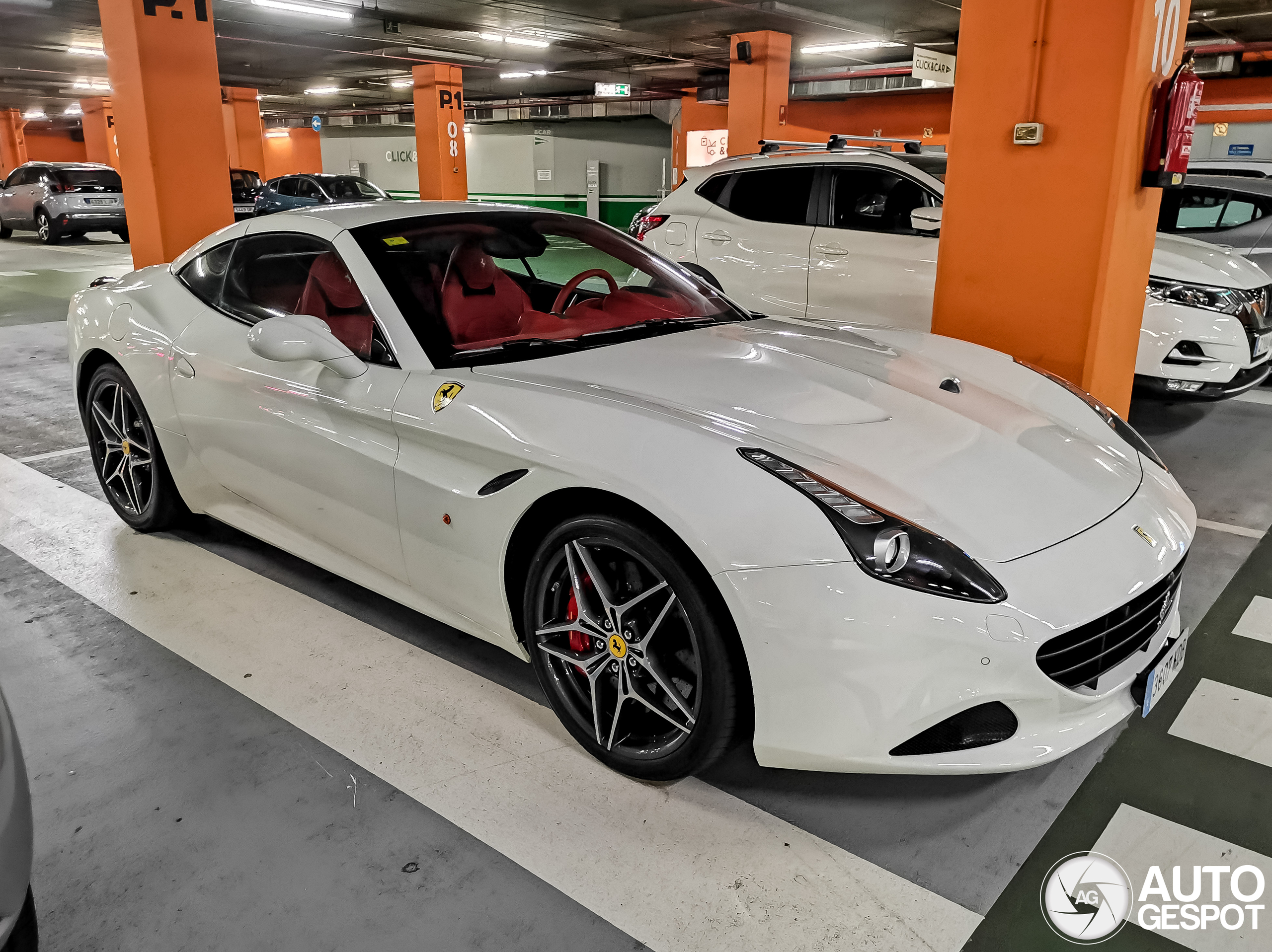 Ferrari California T