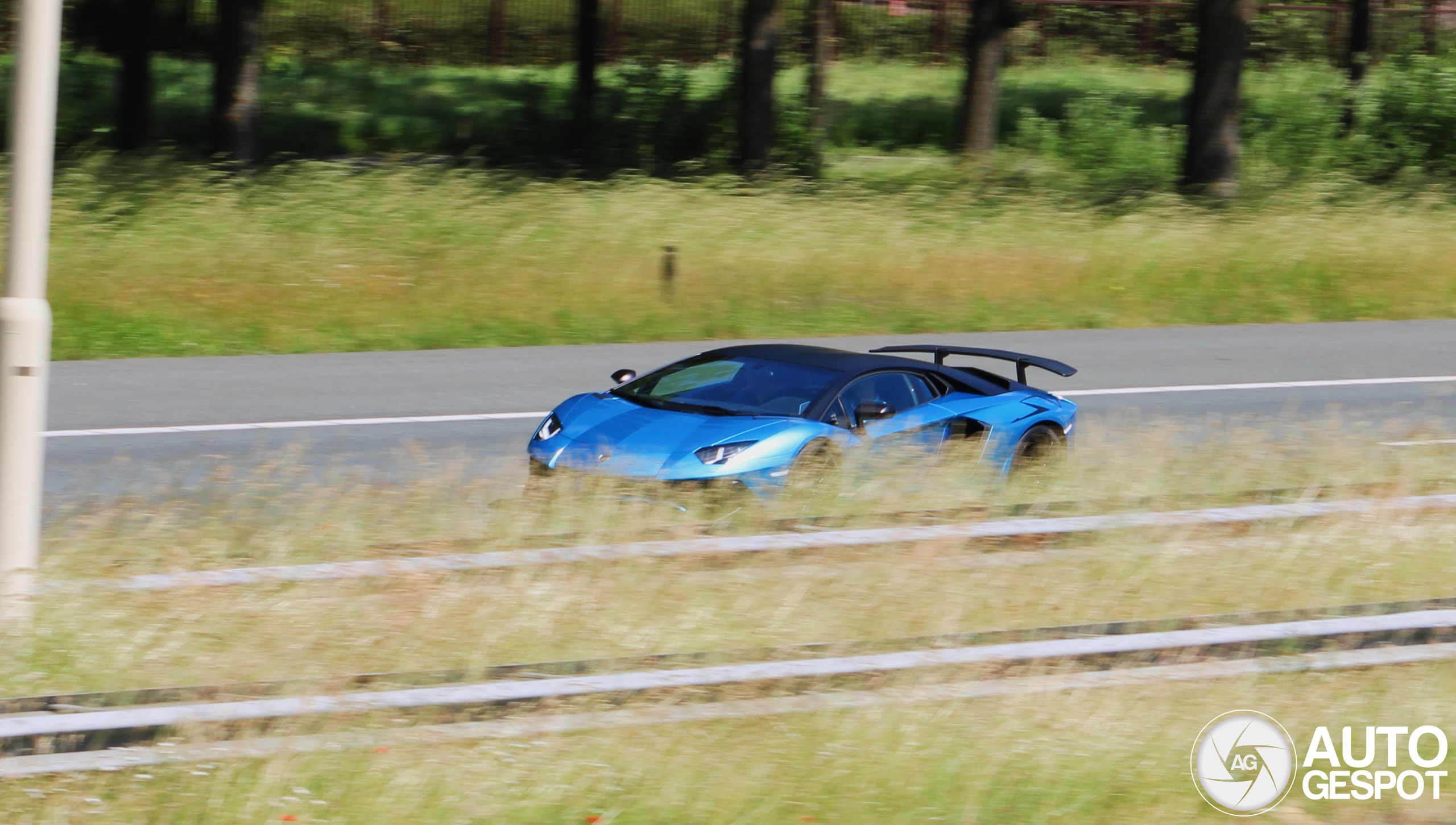 Lamborghini Aventador LP750-4 SuperVeloce