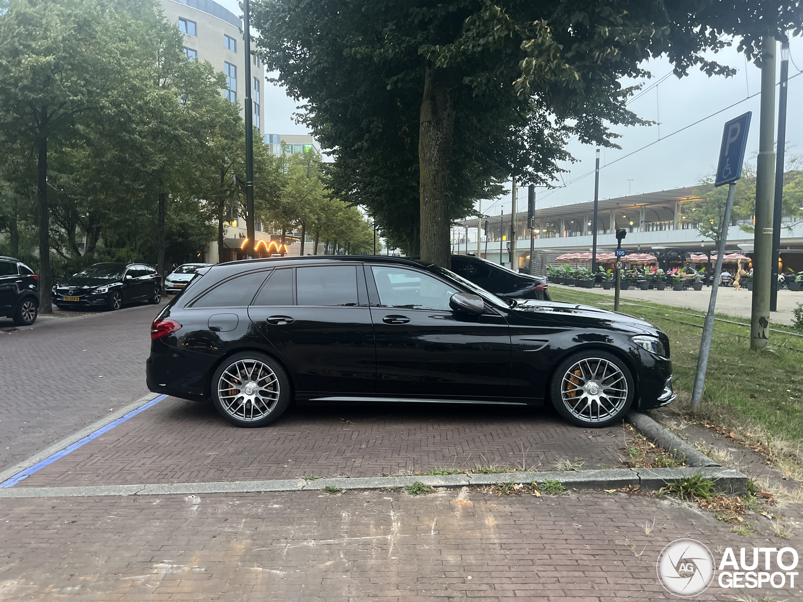 Mercedes-AMG C 63 S Estate S205