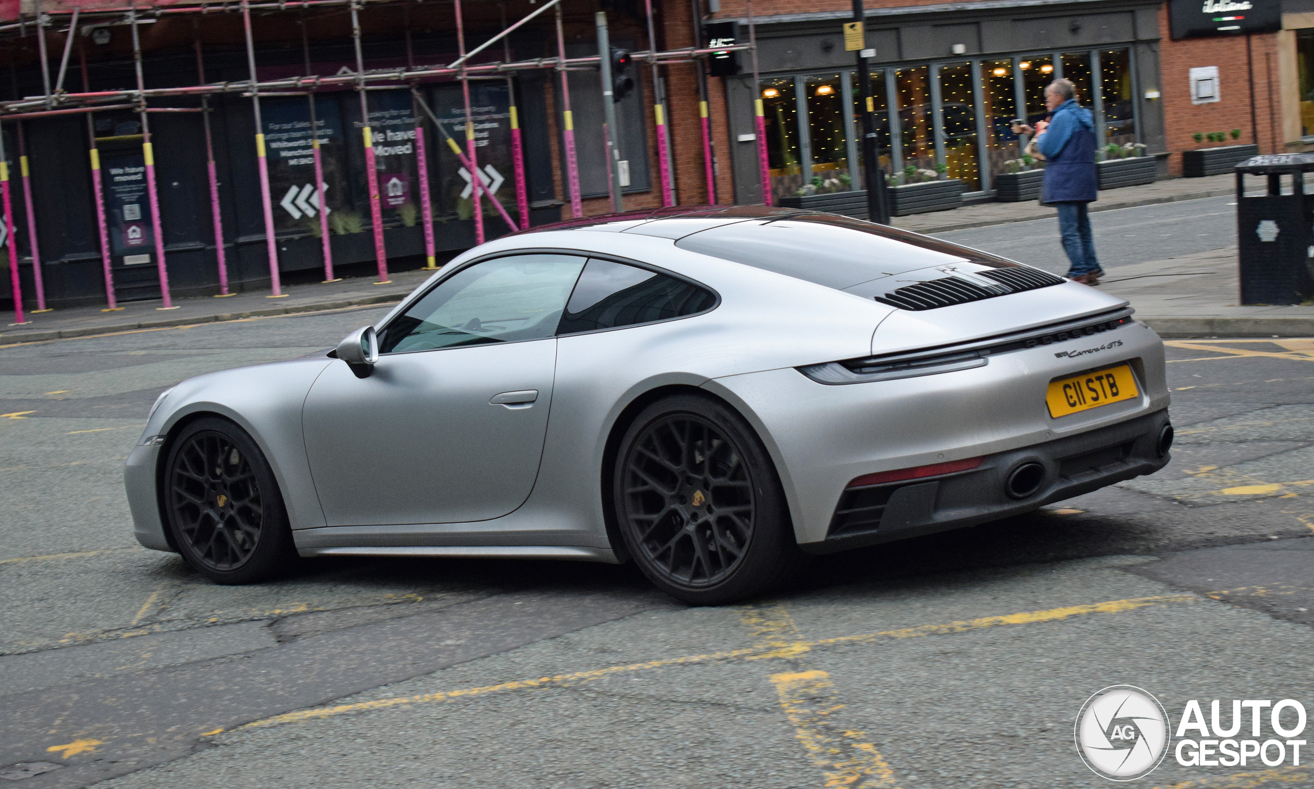 Porsche 992 Carrera GTS