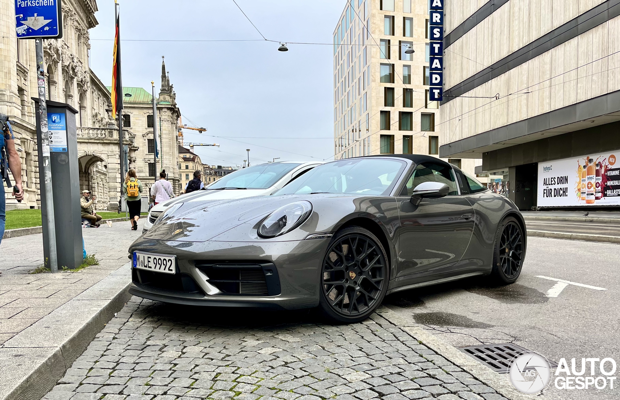 Porsche 992 Targa 4 GTS