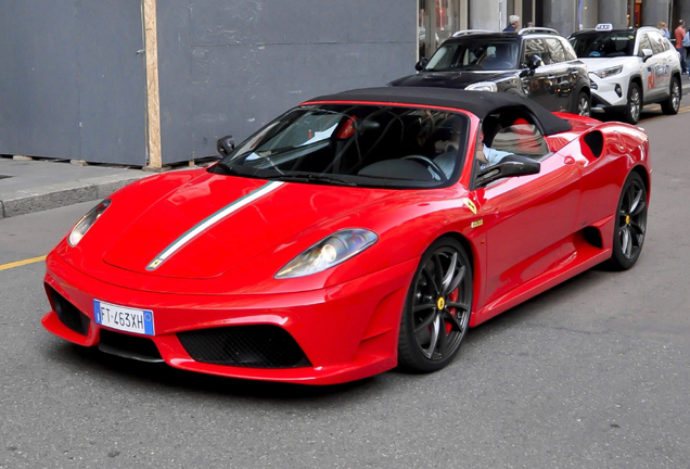 Ferrari Scuderia Spider 16M