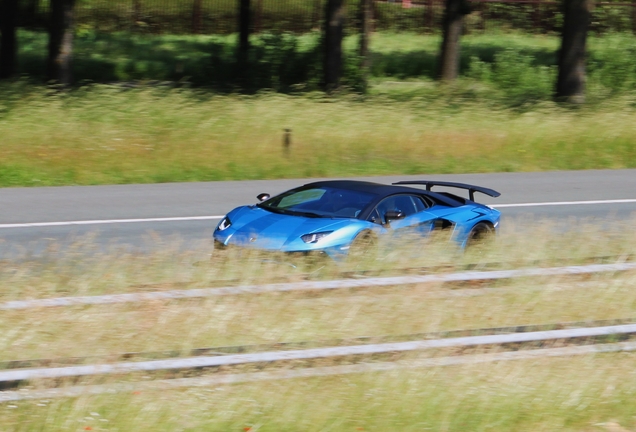 Lamborghini Aventador LP750-4 SuperVeloce