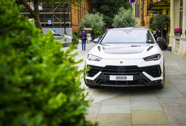 Lamborghini Urus Performante