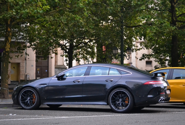 Mercedes-AMG GT 63 S X290