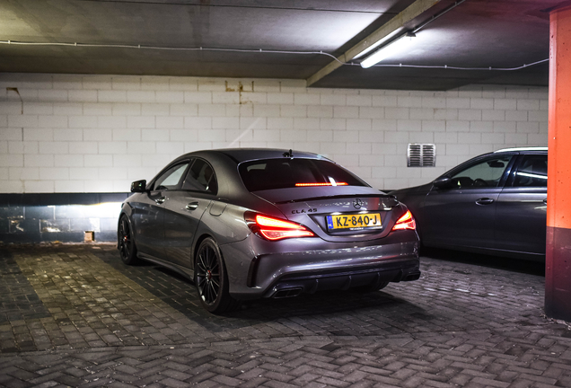 Mercedes-Benz CLA 45 AMG Edition 1 C117