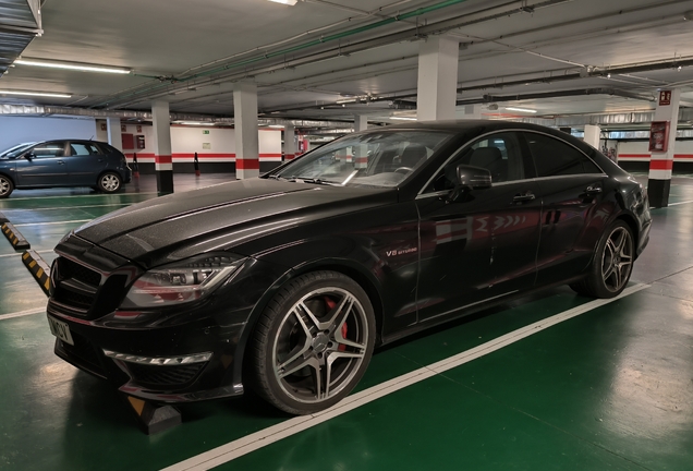 Mercedes-Benz CLS 63 AMG C218 2015