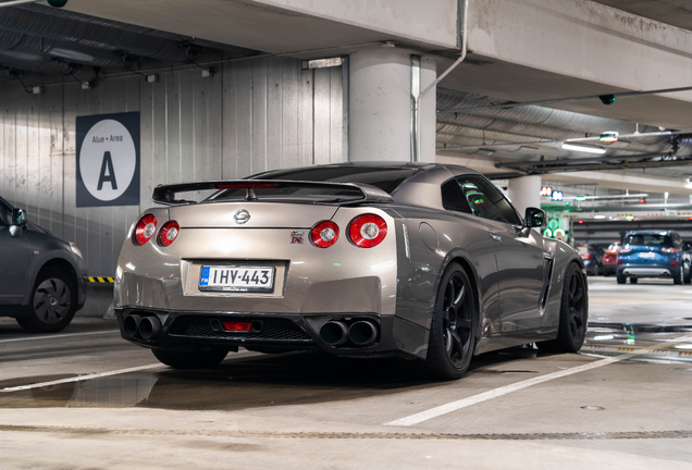 Nissan GT-R Switzer P800