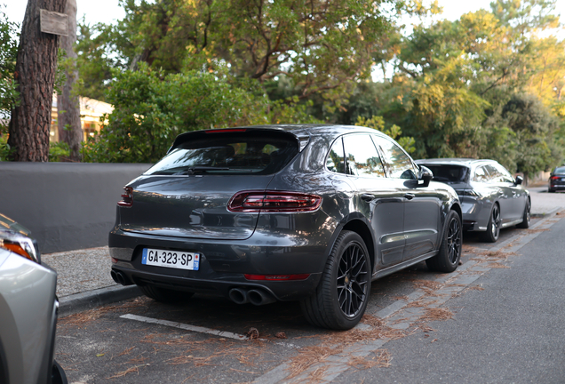 Porsche 95B Macan GTS