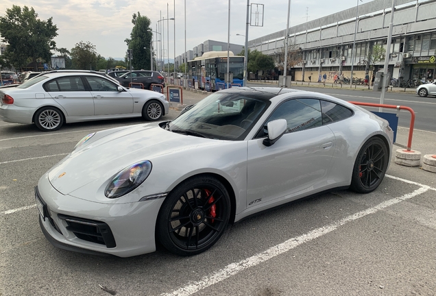 Porsche 992 Carrera GTS