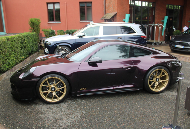 Porsche 992 GT3 Touring