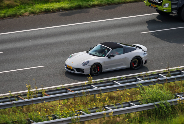 Porsche 992 Targa 4 GTS