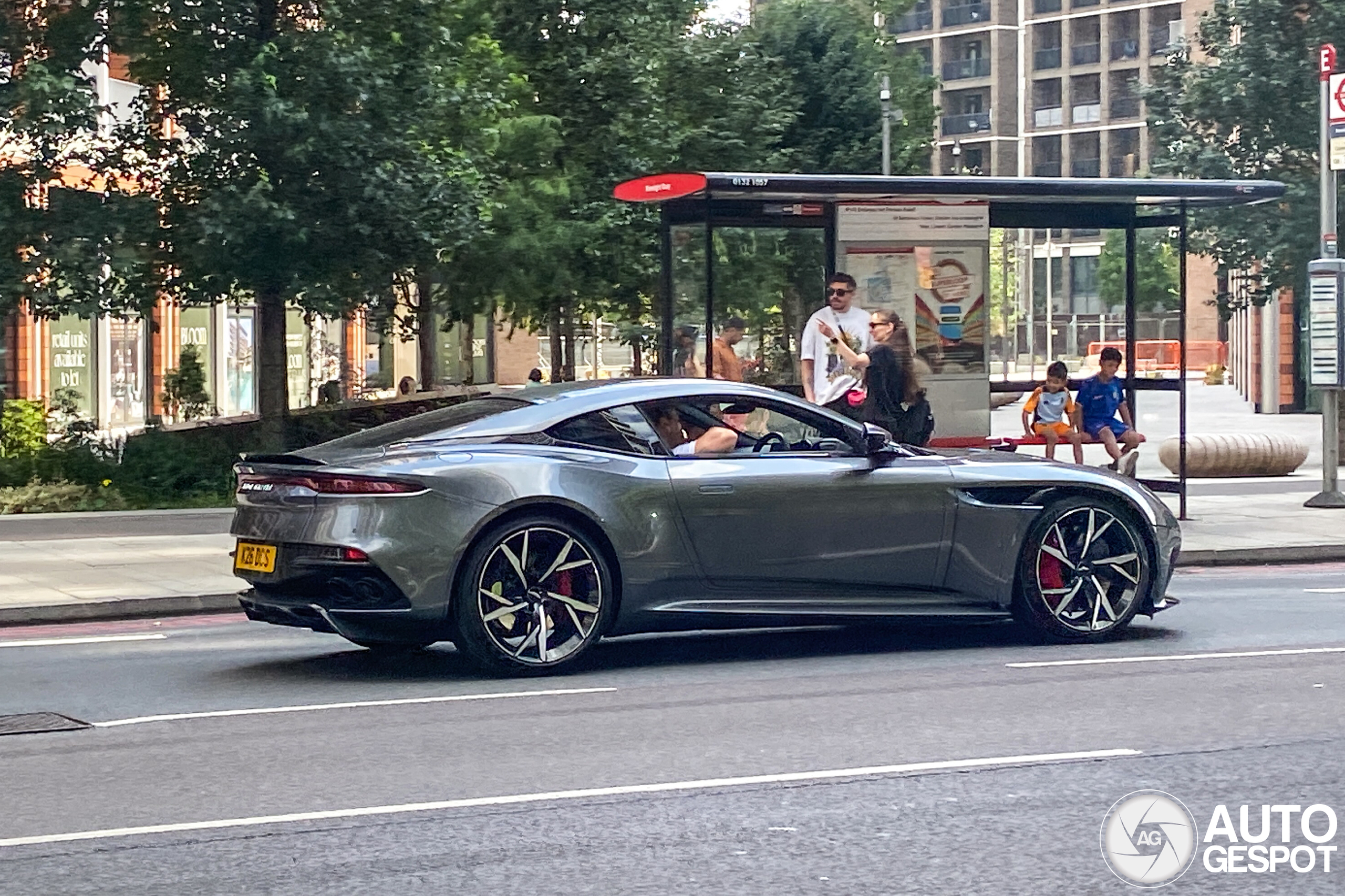 Aston Martin DBS Superleggera