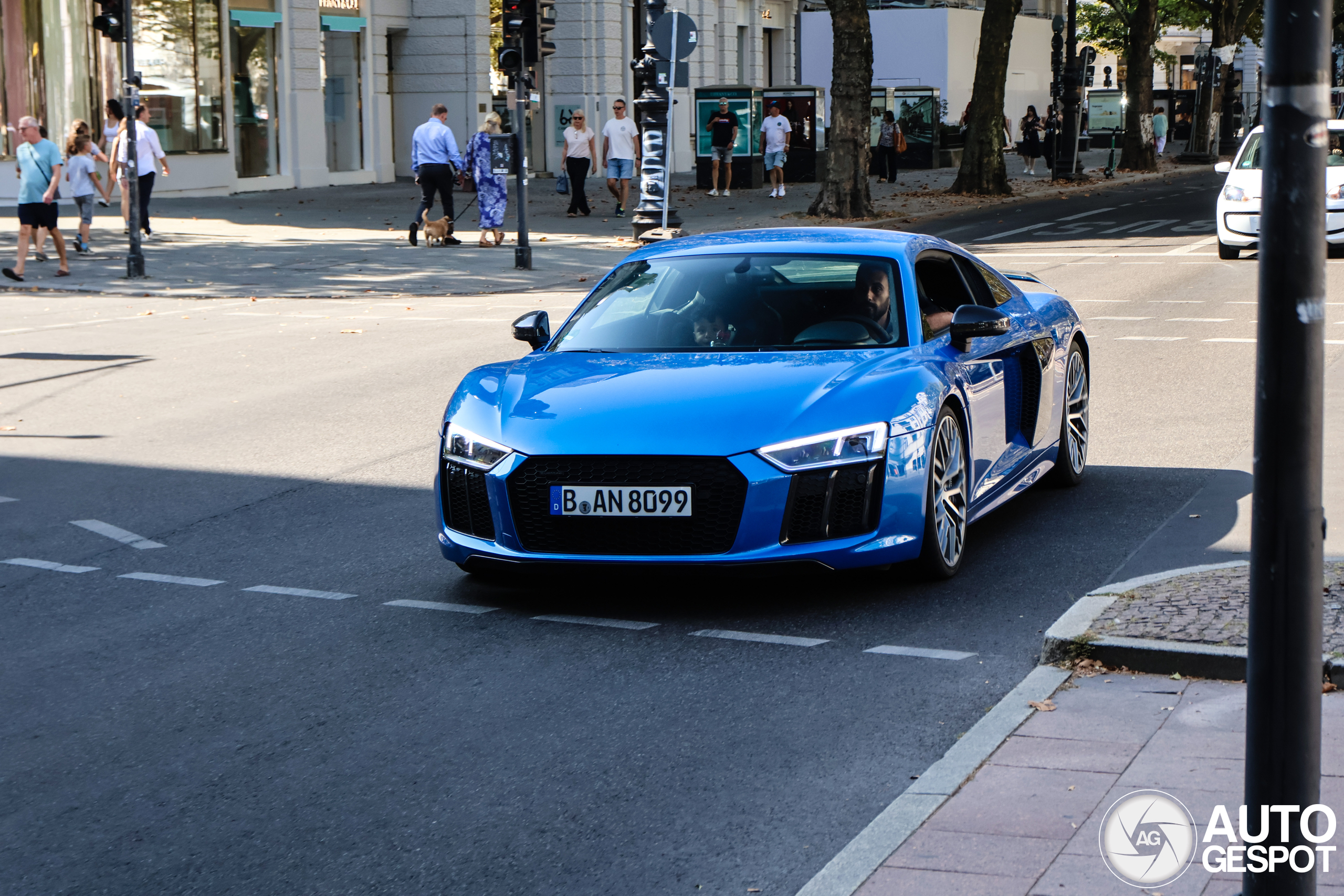 Audi R8 V10 Plus 2015