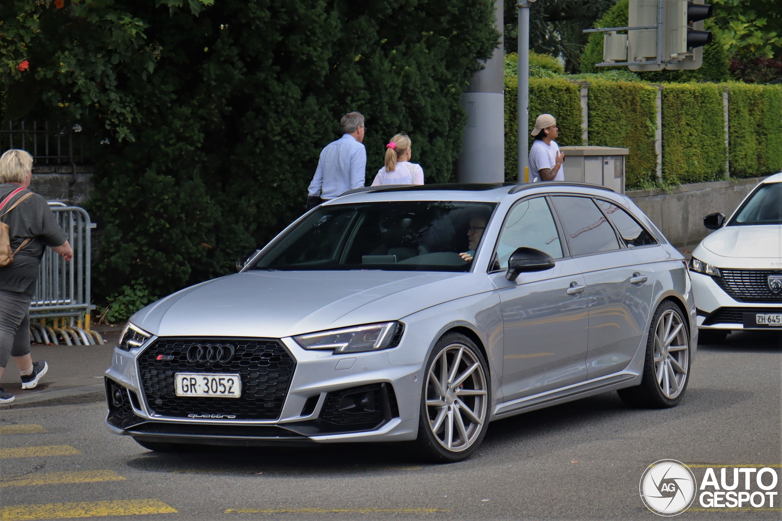 Audi RS4 Avant B9