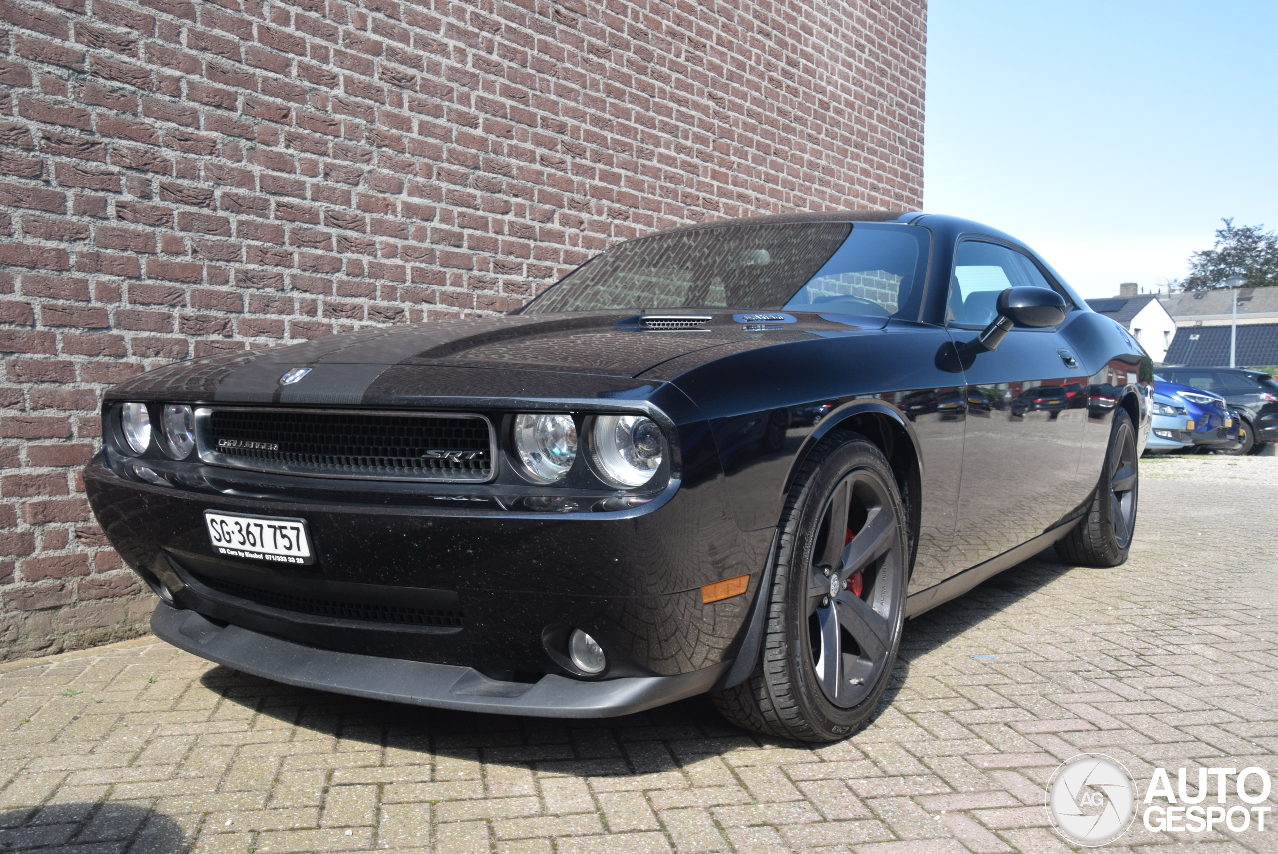 Dodge Challenger SRT-8