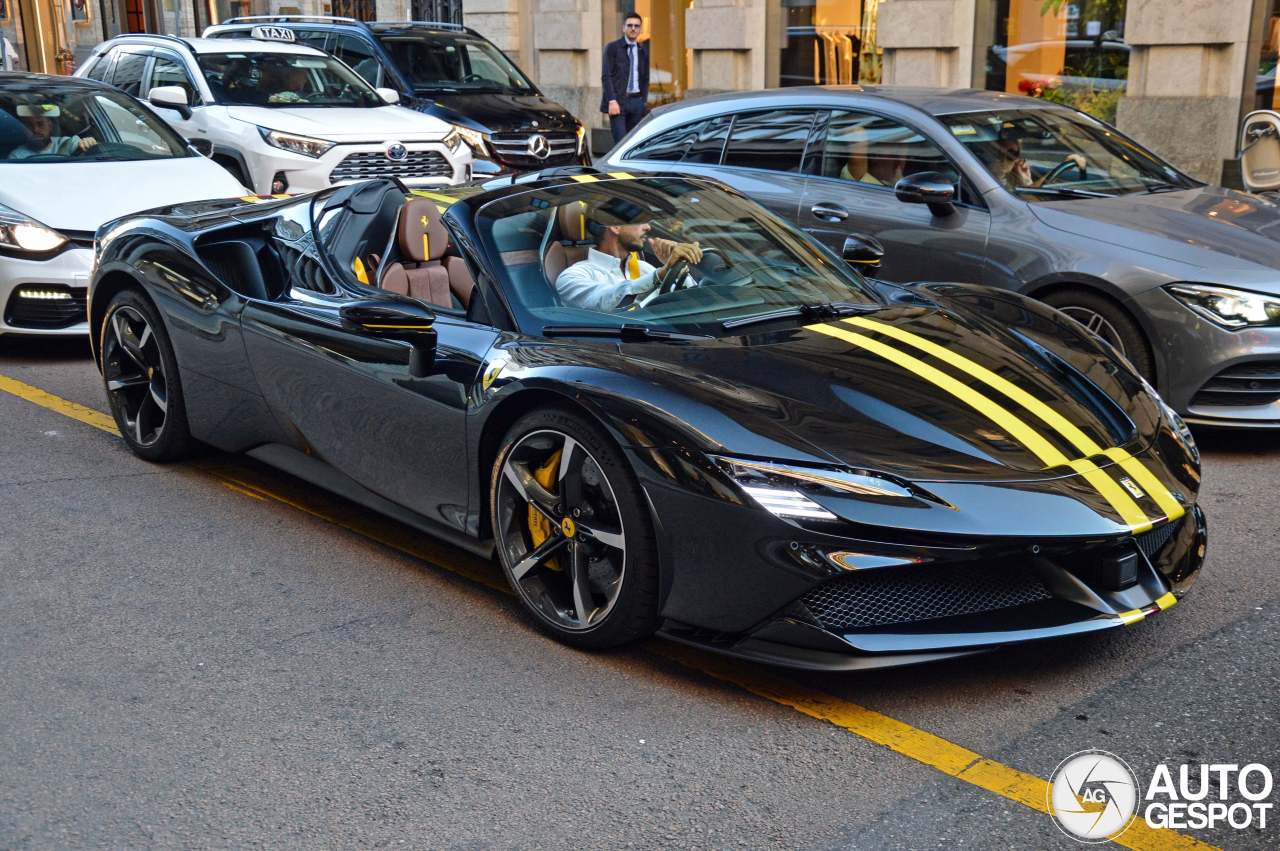 Ferrari SF90 Spider