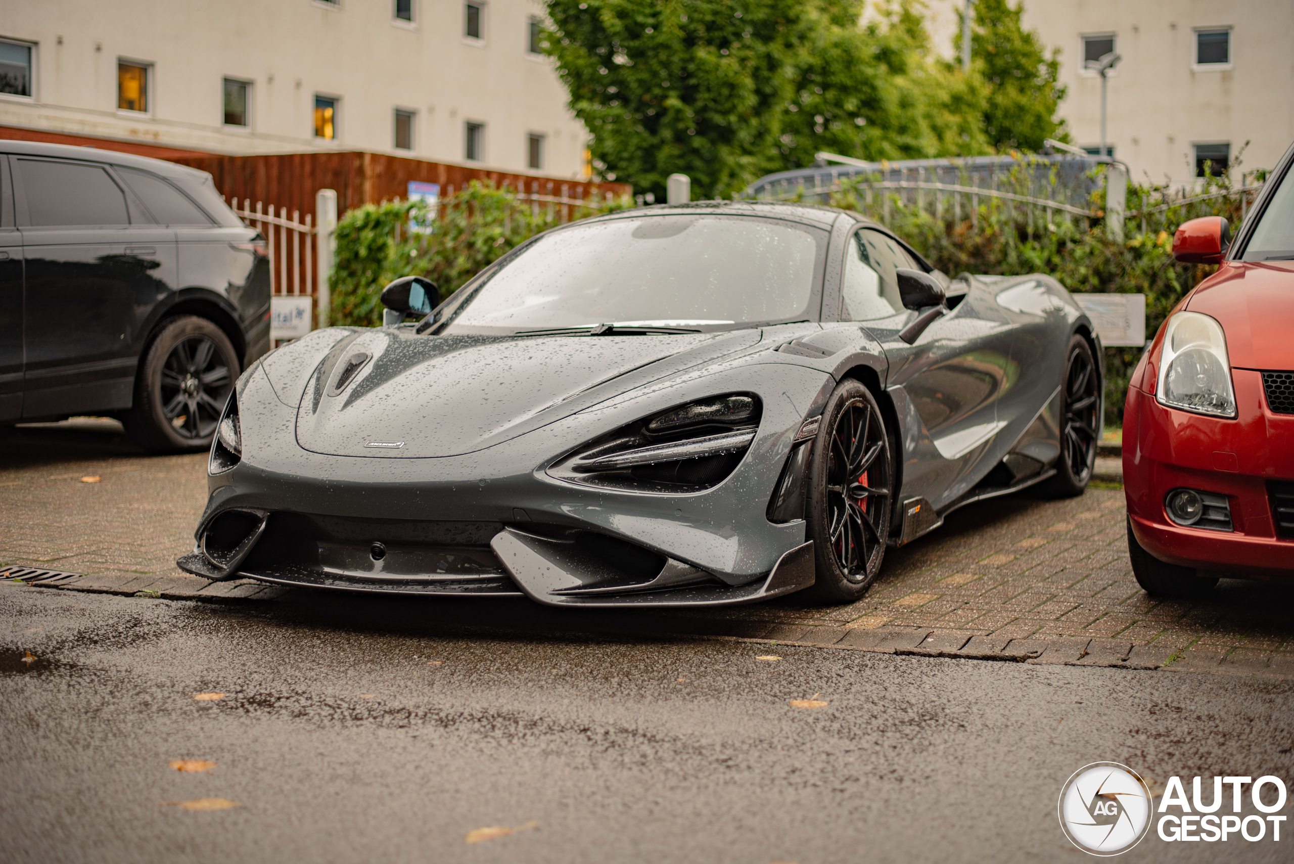 McLaren 765LT