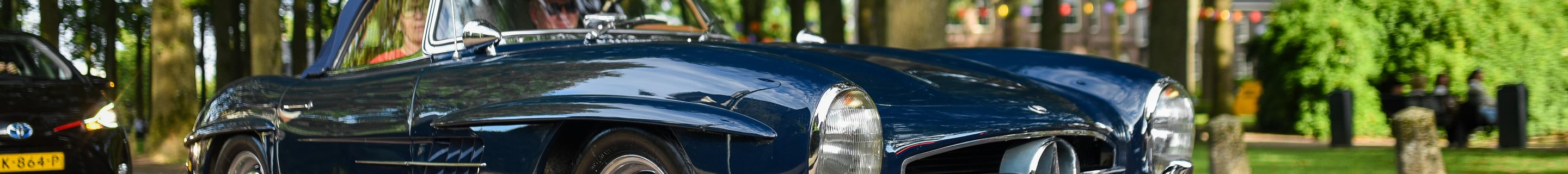 Mercedes-Benz 300SL Roadster