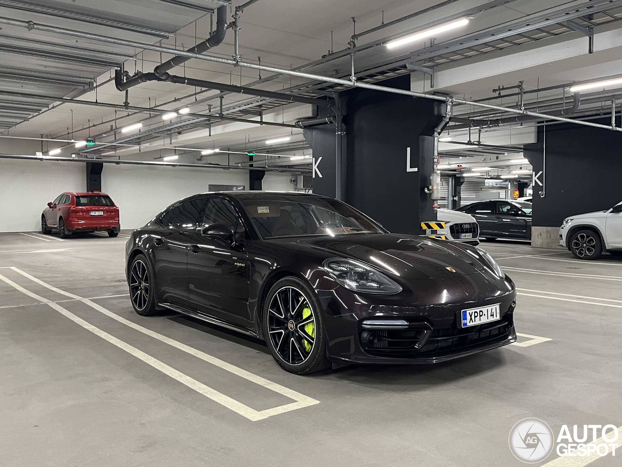 Porsche 971 Panamera Turbo S E-Hybrid MkII