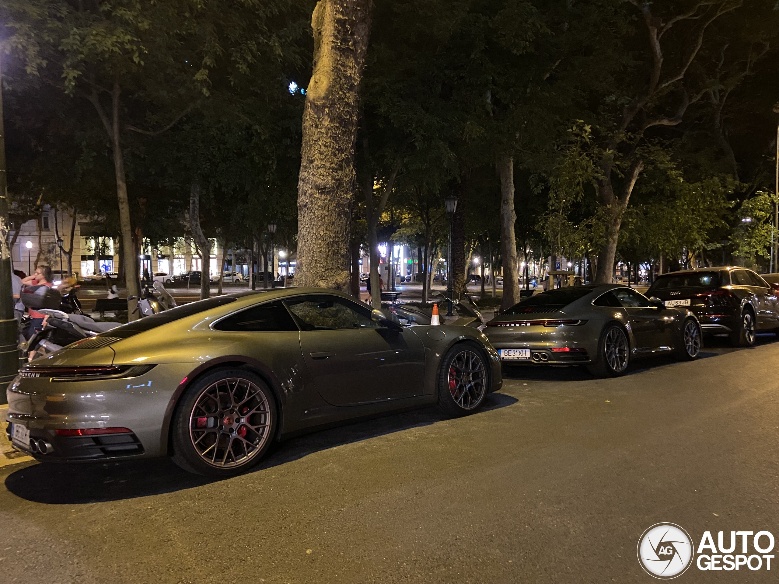 Porsche 992 Carrera 4S