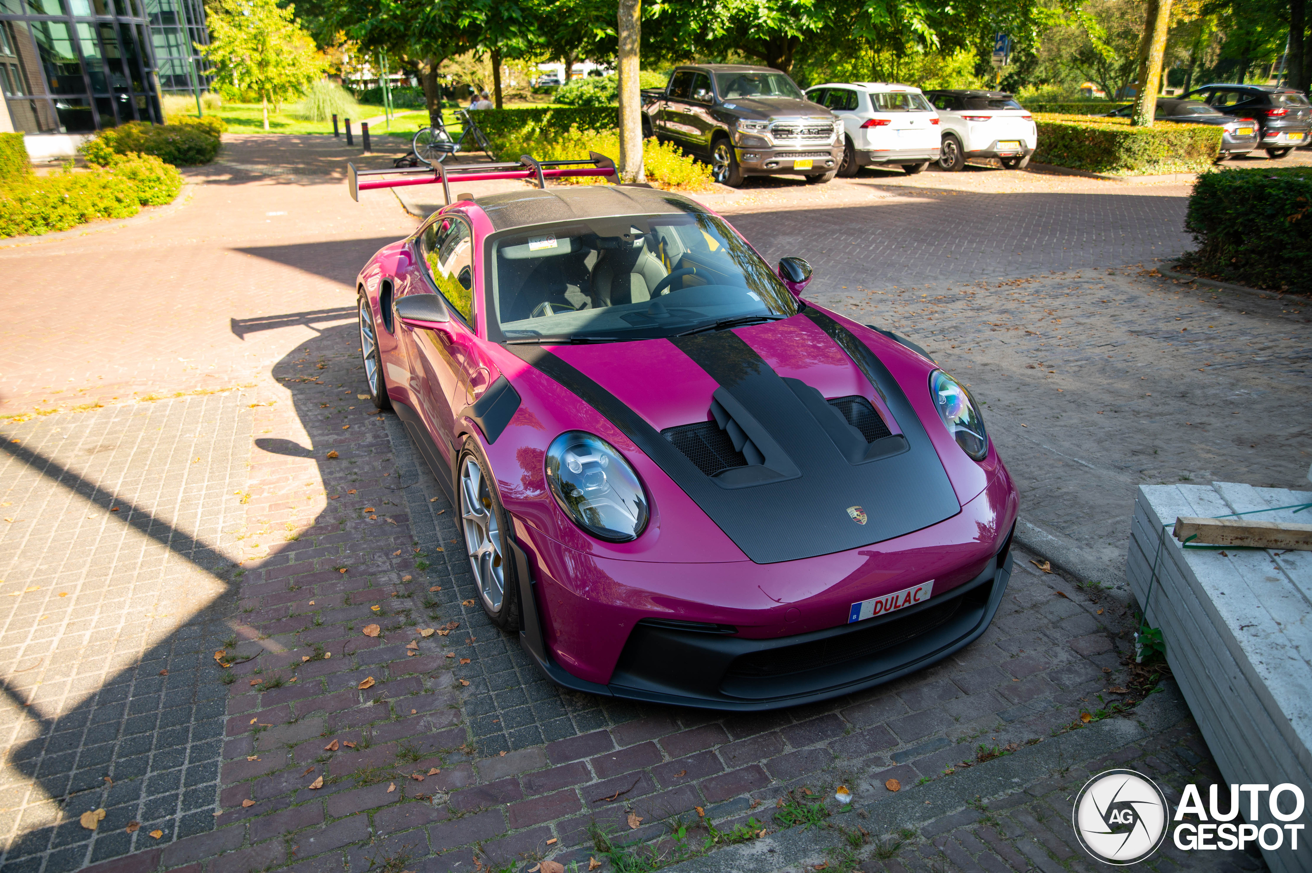 Porsche 992 GT3 RS Weissach Package