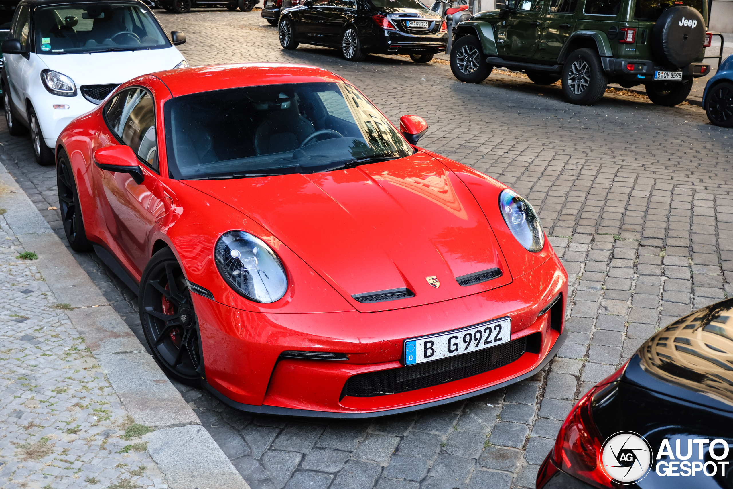 Porsche 992 GT3 Touring