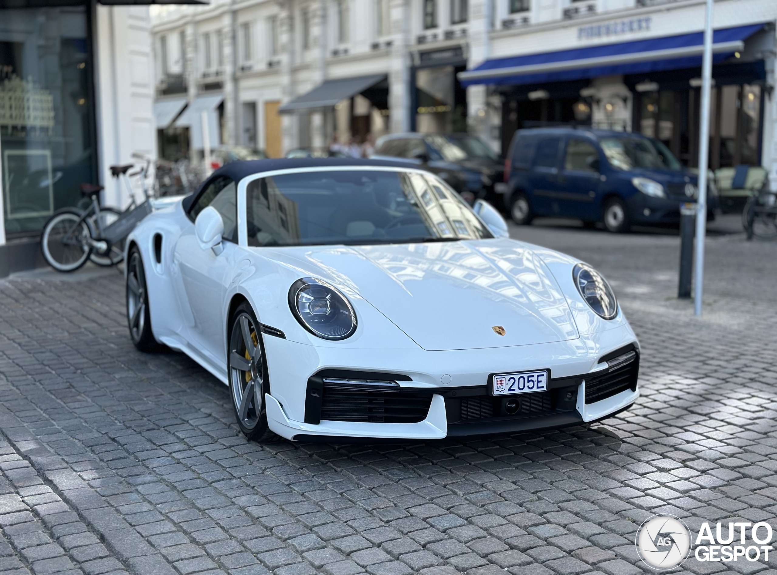 Porsche 992 Turbo S Cabriolet