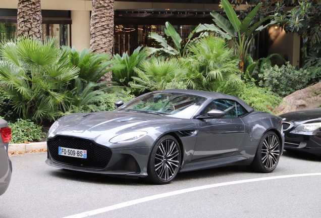 Aston Martin DBS Superleggera Volante