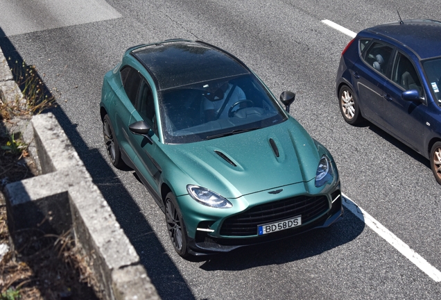 Aston Martin DBX707