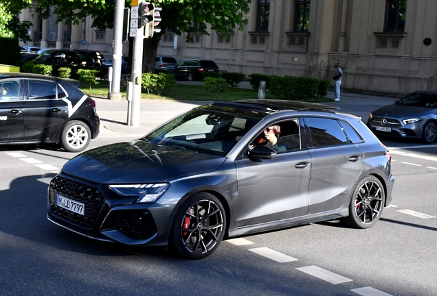 Audi RS3 Sportback 8Y