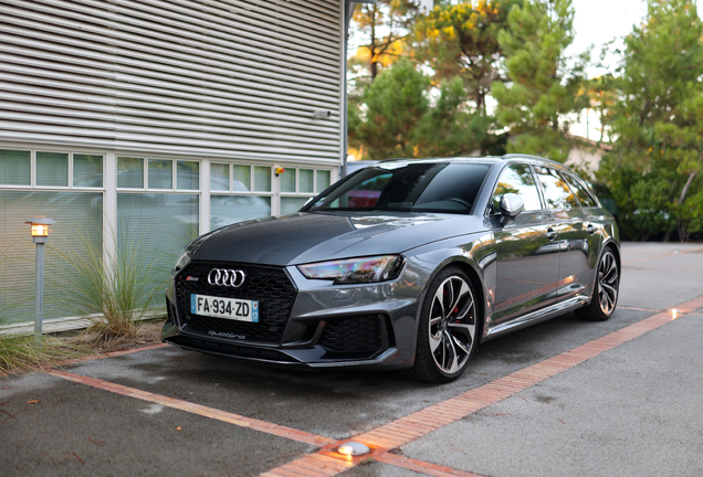 Audi RS4 Avant B9