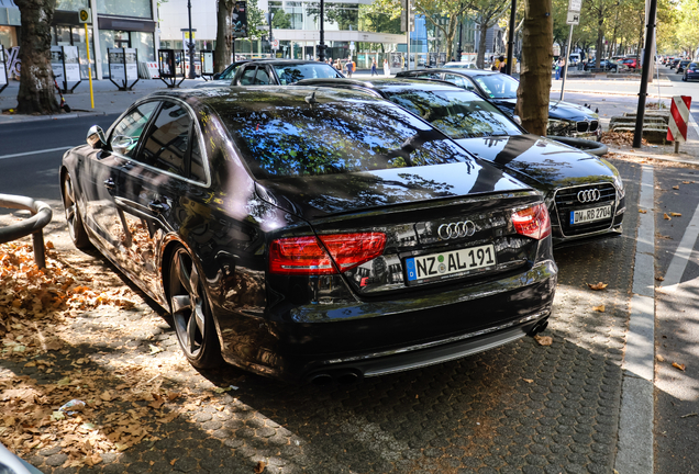 Audi S8 D4