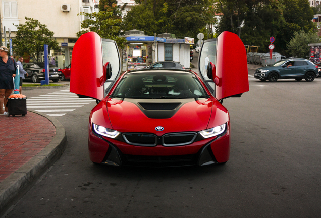 BMW i8 Protonic Red Edition