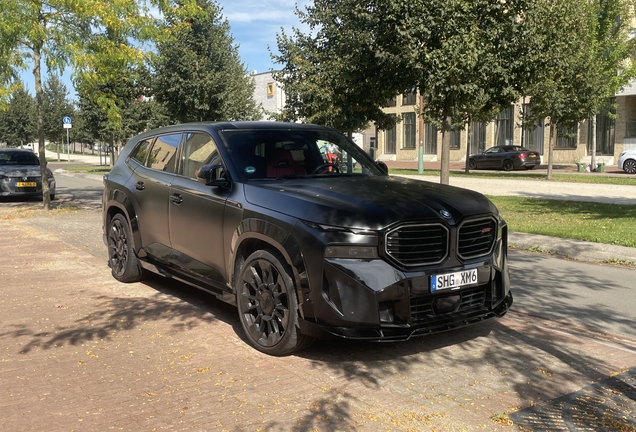 BMW XM G09 Label Red Renegade Design