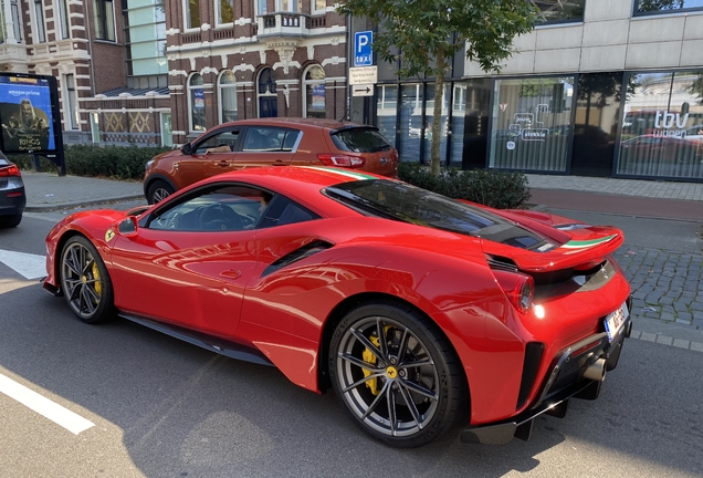 Ferrari 488 Pista