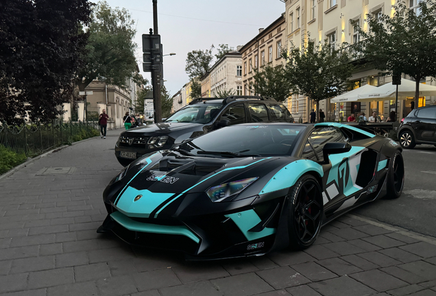 Lamborghini Aventador S LP740-4 Roadster Liberty Walk LB Performance Wide Body