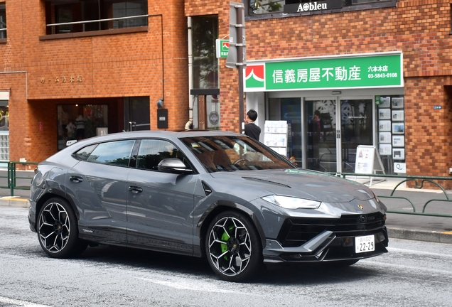 Lamborghini Urus Performante