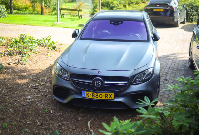 Mercedes-AMG Brabus E B40-700 Estate S213