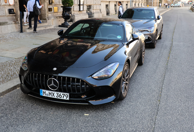 Mercedes-AMG GT 63 C192