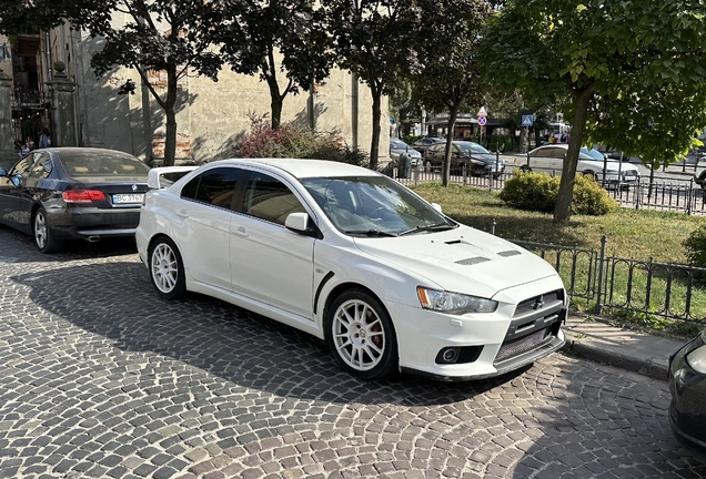 Mitsubishi Lancer Evolution X