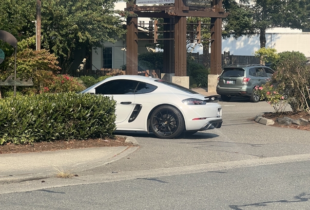 Porsche 718 Cayman GTS 4.0