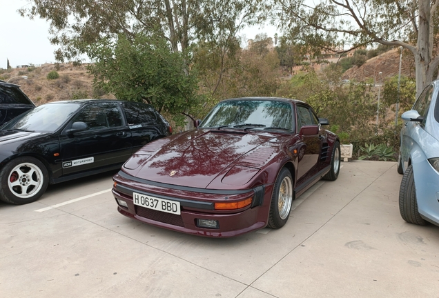 Porsche 930 Turbo Flatnose