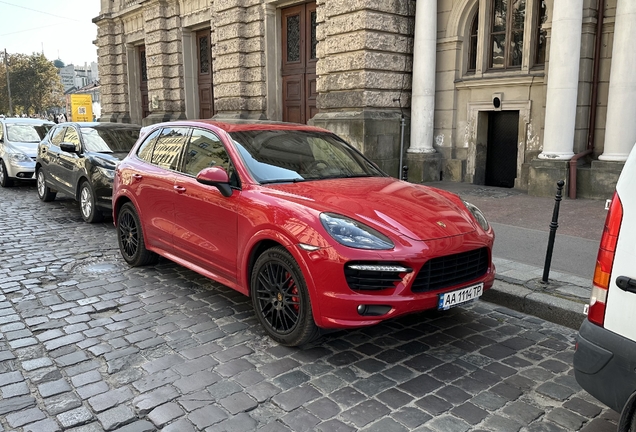 Porsche 958 Cayenne GTS