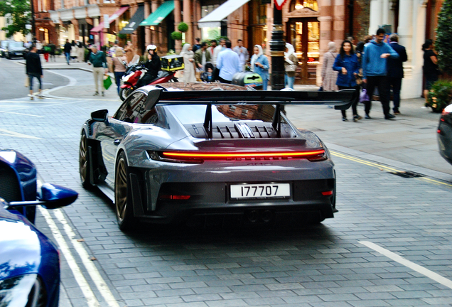 Porsche 992 GT3 RS Weissach Package