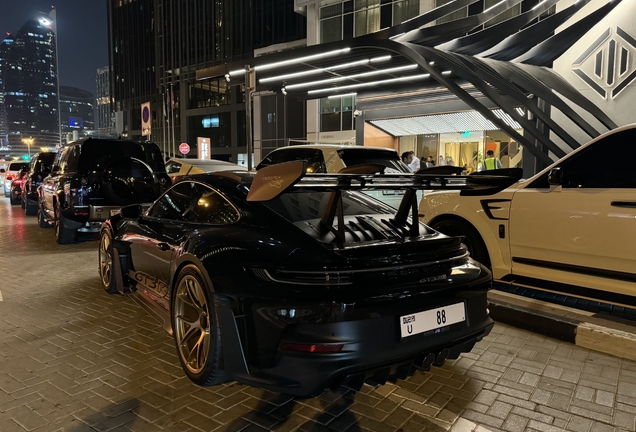 Porsche 992 GT3 RS Weissach Package