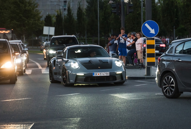 Porsche 992 GT3 RS Weissach Package