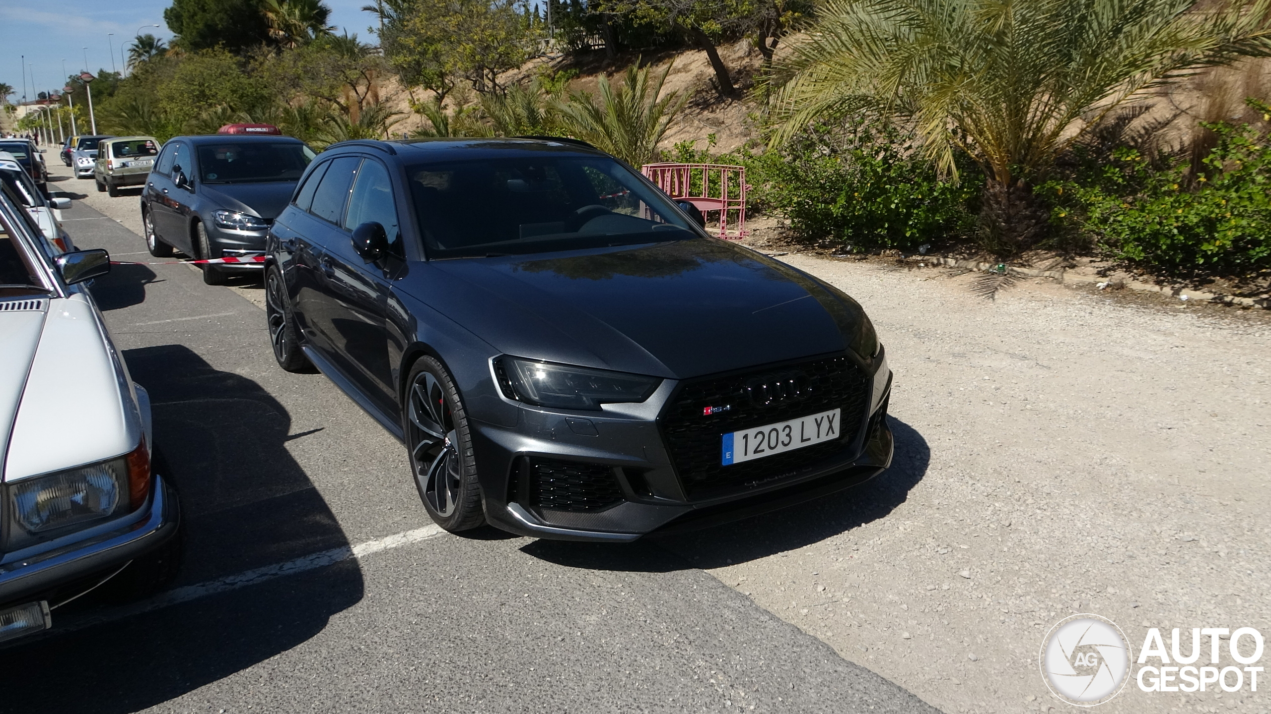 Audi RS4 Avant B9